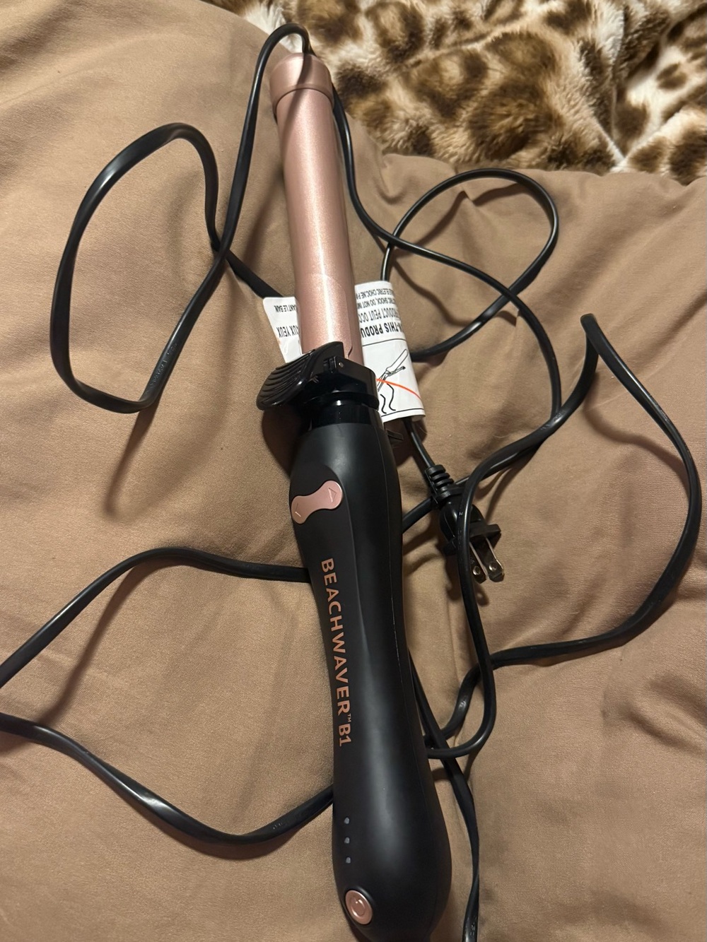 The Beachwaver Co. Rose Gold and Black Beachwaver B1 Curling Iron